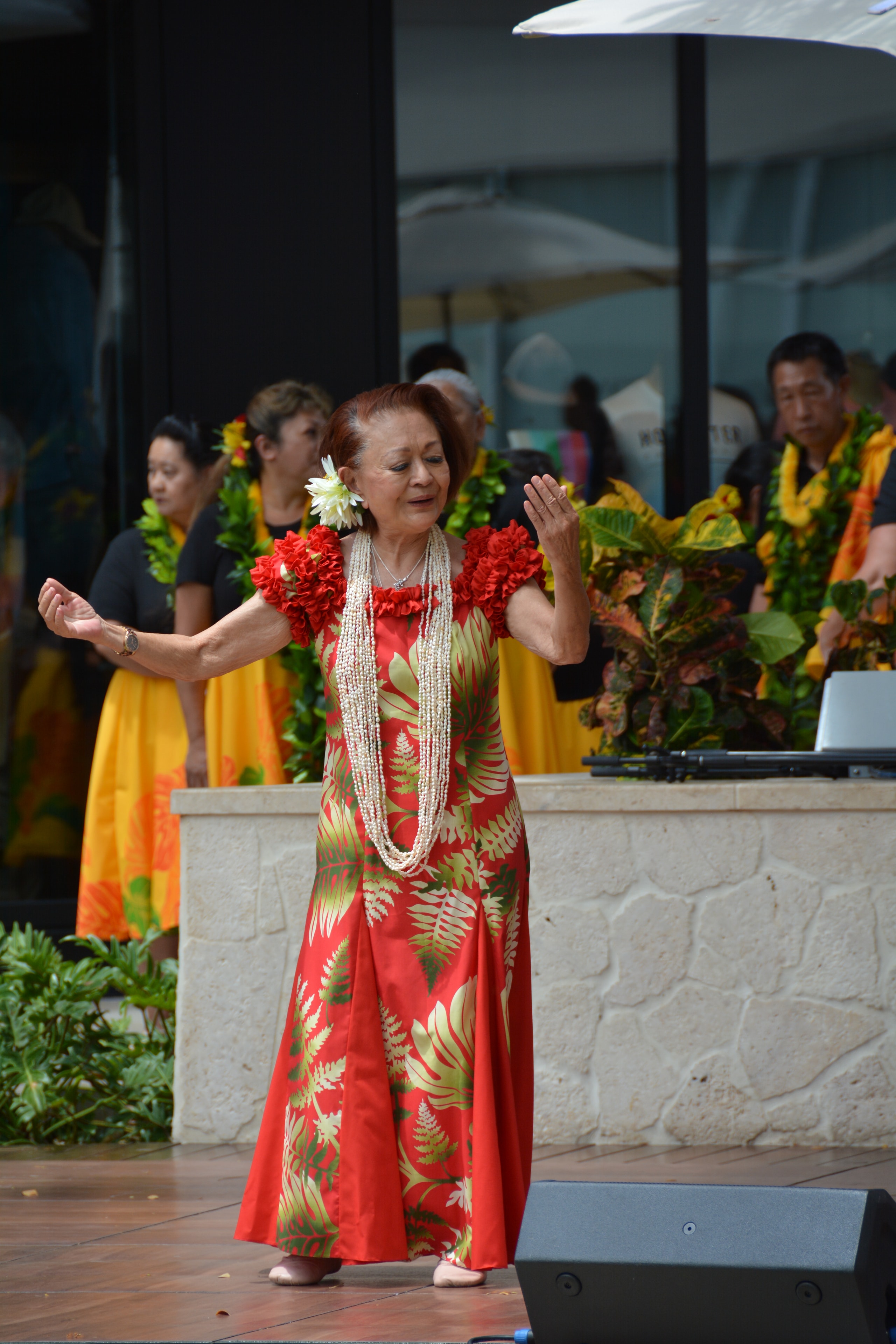 Woman performing Hawaiian hula dance ceremony