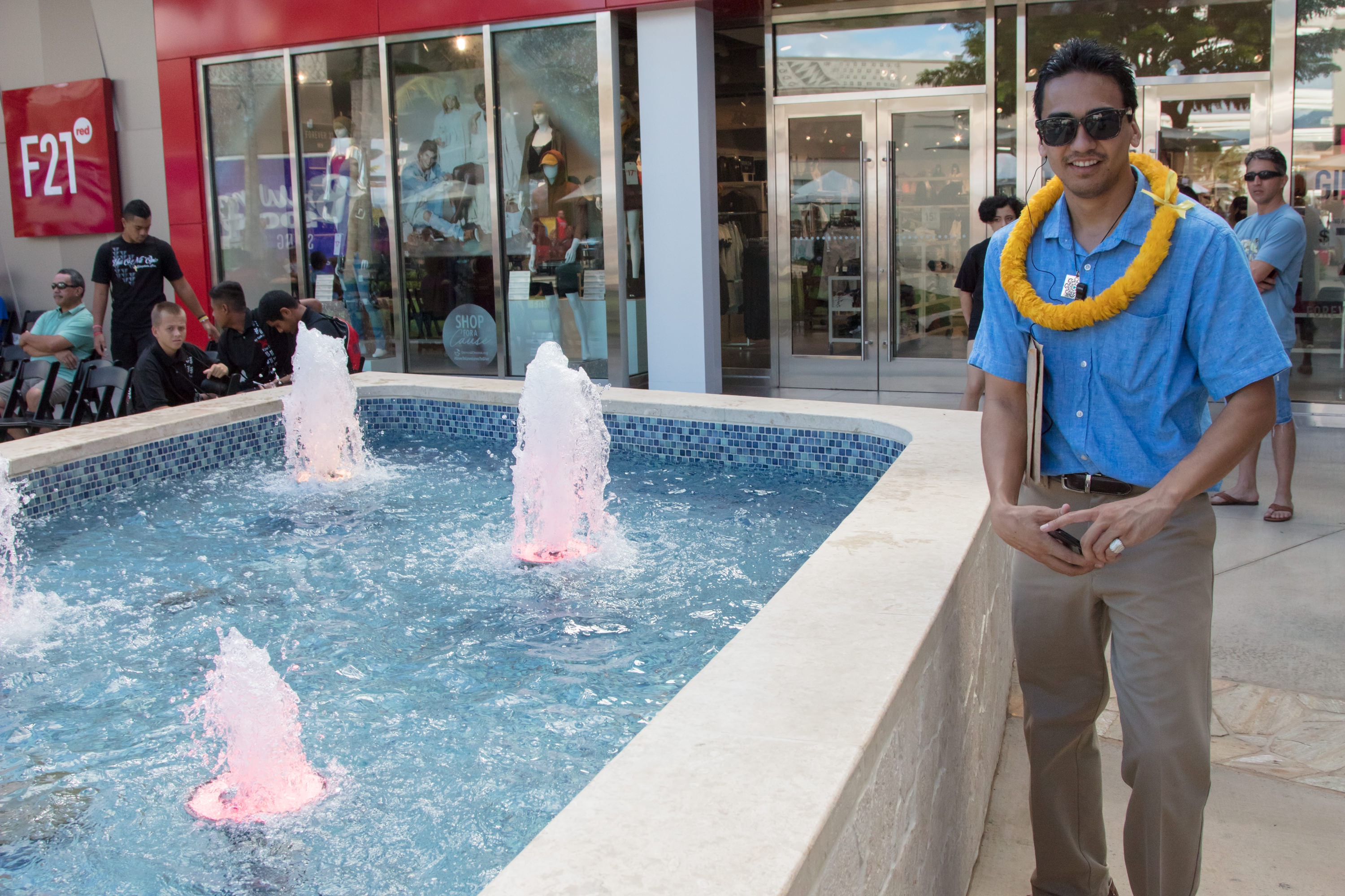 Man lei fountain mall outdoor event